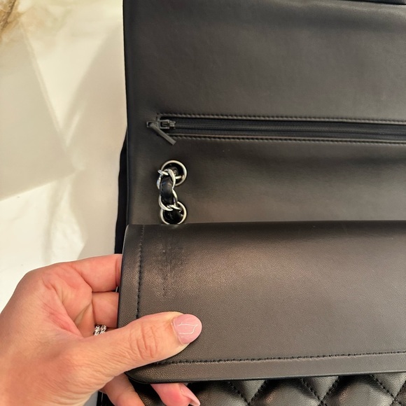 SOLD!!!! Chanel Jumbo Double Flap Lamb skin Quilted Bag - Picture 6 of 16